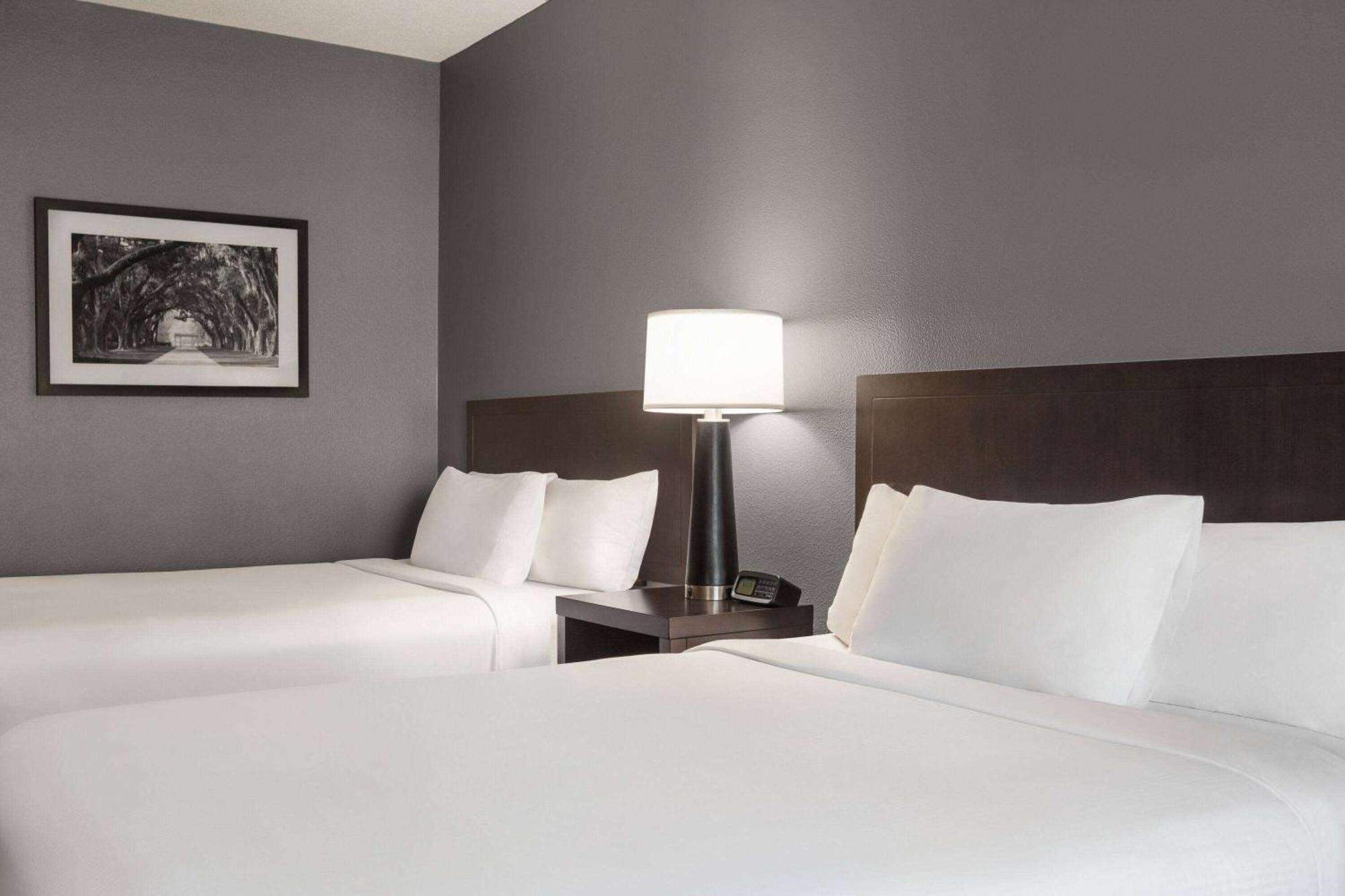 Wingate By Wyndham Savannah I-95 North Порт Уэнтворт Экстерьер фото