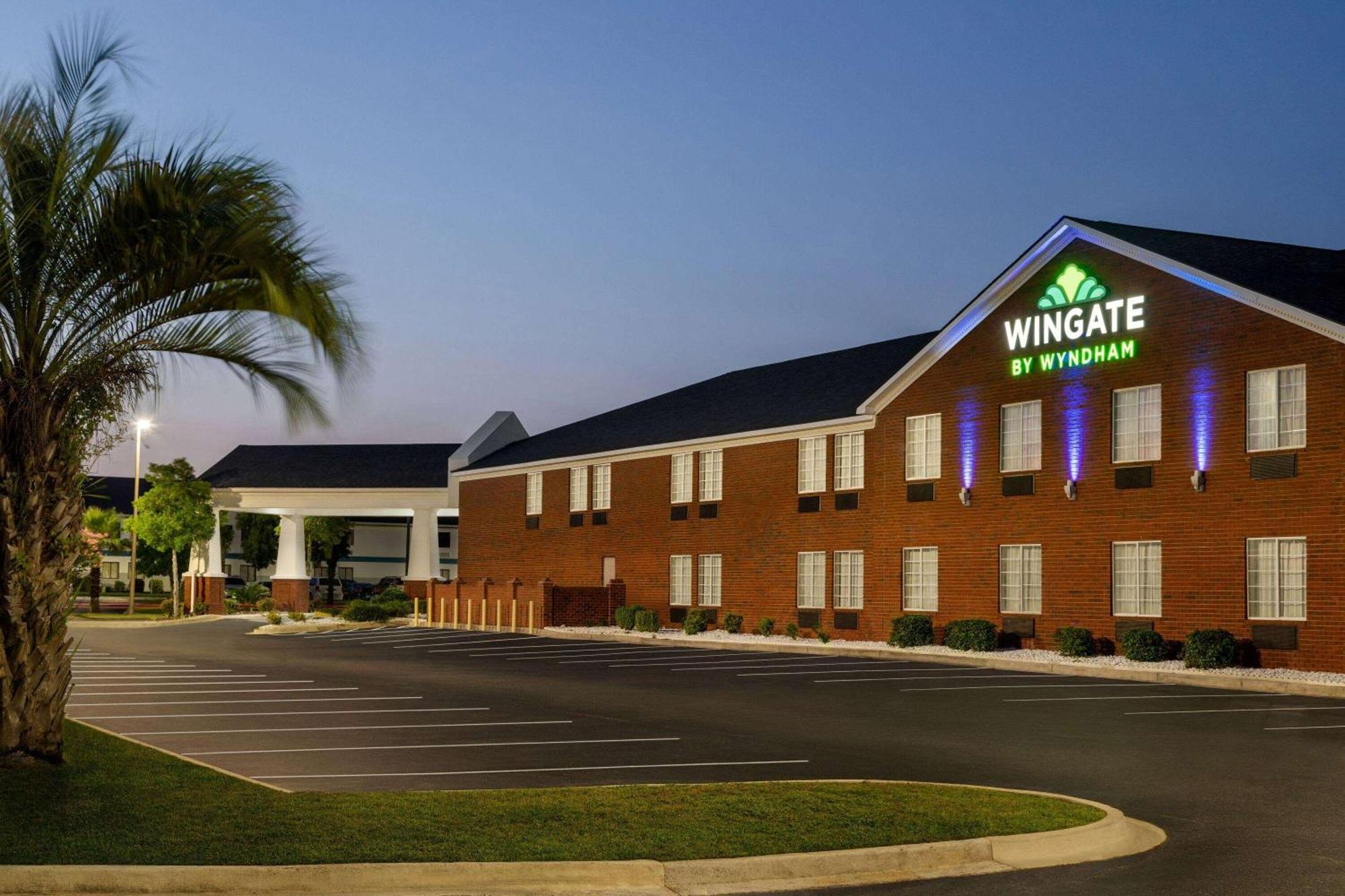 Wingate By Wyndham Savannah I-95 North Порт Уэнтворт Экстерьер фото