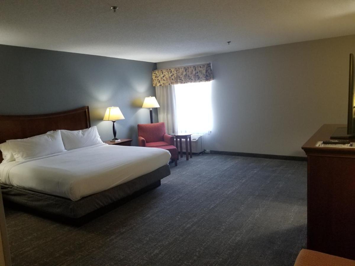 Wingate By Wyndham Savannah I-95 North Порт Уэнтворт Экстерьер фото